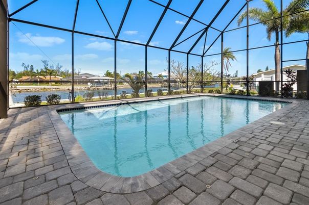 Glass Ceilings, Interior, Pool, Sun Room, Water