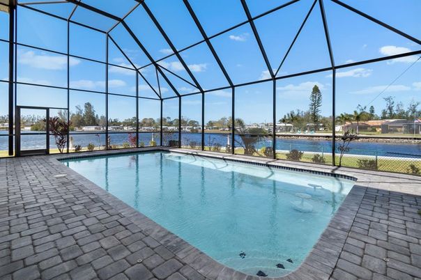 Glass Ceilings, Interior, Pool, Sun Room, Water