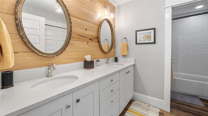 Bathroom, Dual Sink Vanities, Interior, Wood Texture Flooring