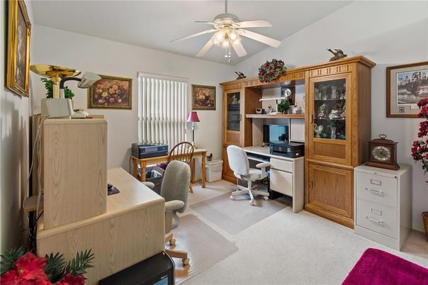 Home Office, Interior