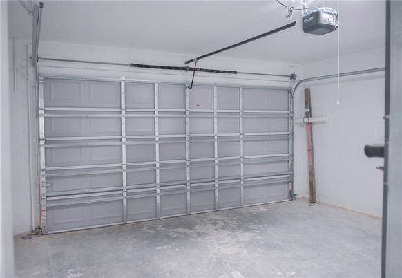 Garage, Interior