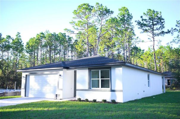 Backyard, Detached Garage, Exterior
