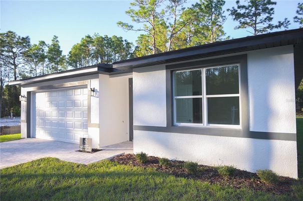 Detached Garage, Exterior