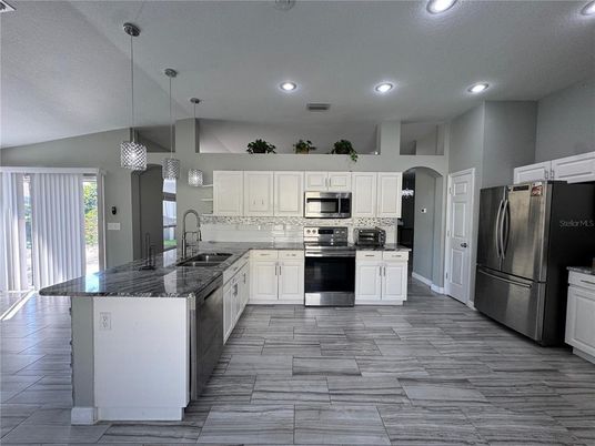 Interior, Kitchen, Pendant Lights, Recessed Lighting, Stainless Steel Appliances