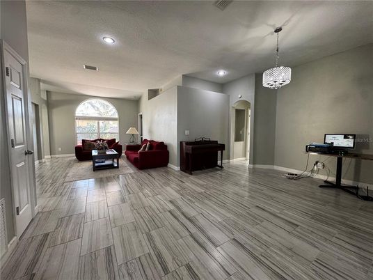 Interior, Living room, Pendant Lights, Recessed Lighting, Wood Texture Flooring
