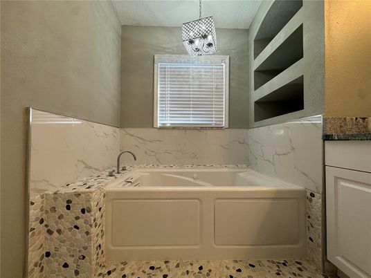 Bathroom, Interior, Marble Walls, Pendant Lights