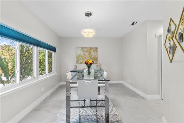 Chandelier, Dining room, Interior, Marble, Pendant Lights