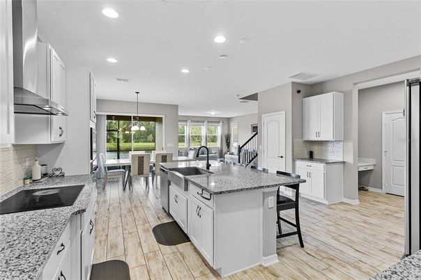 Dining room, Interior, Kitchen, Pendant Lights, Recessed Lighting, Wood Texture Flooring