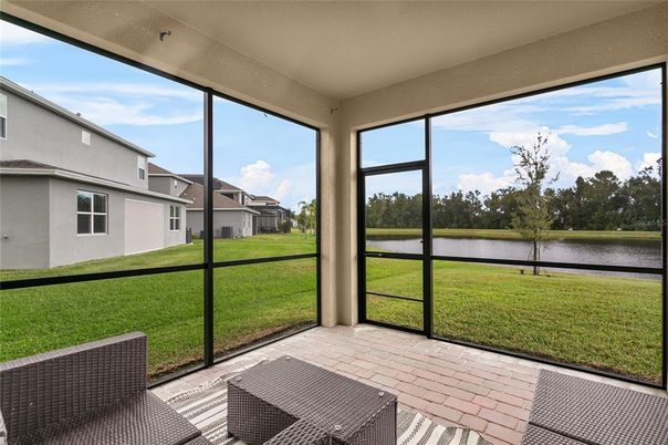 Interior, Sun Room, Water