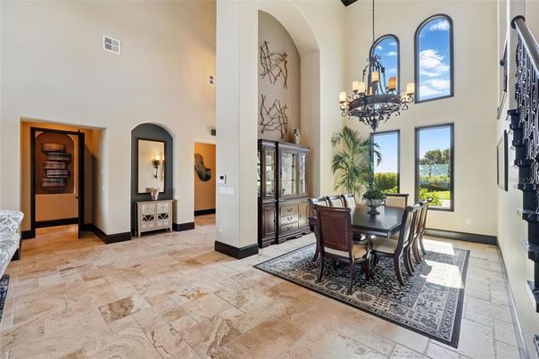 Chandelier, Dining room, Interior