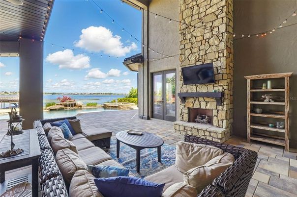 Exterior, Fireplace, Living room, Water