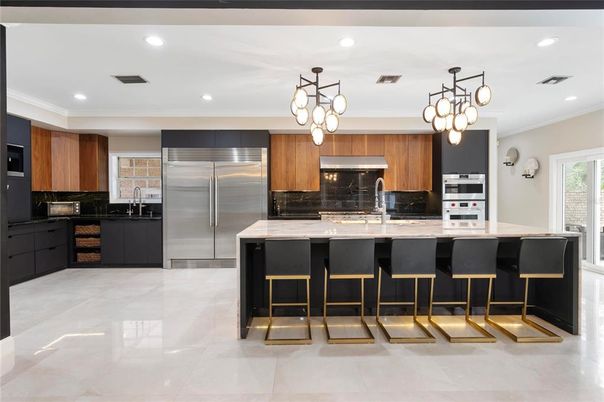 Interior, Kitchen, Pendant Lights, Recessed Lighting, Stainless Steel Appliances