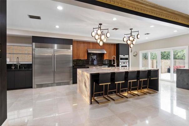 Interior, Kitchen, Pendant Lights, Recessed Lighting, Stainless Steel Appliances