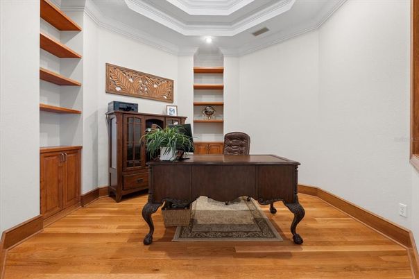 Home Office, Interior, Recessed Lighting, Wood Texture Flooring