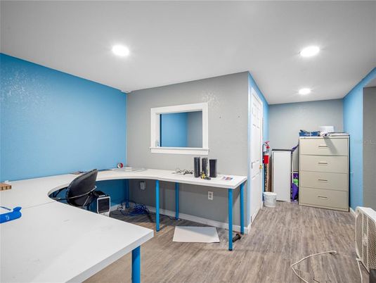 Home Office, Interior, Recessed Lighting, Wood Texture Flooring