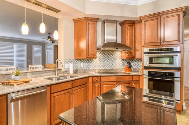 Interior, Kitchen, Pendant Lights, Stainless Steel Appliances