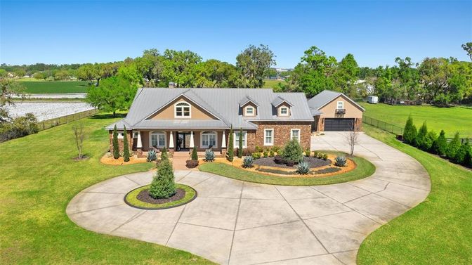 Attached, Backyard, Exterior, Facade, Brick Facade, Farmhouse