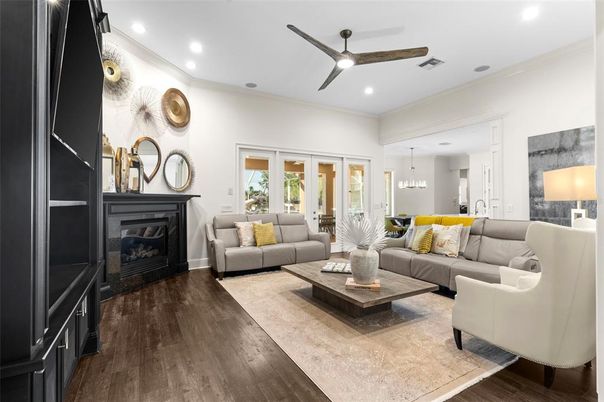 Fireplace, Interior, Living room, Pendant Lights, Recessed Lighting, Wood Texture Flooring