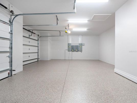Garage, Interior