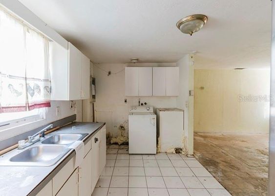Interior, Kitchen, Washer