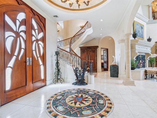 Chandelier, Interior, Recessed Lighting