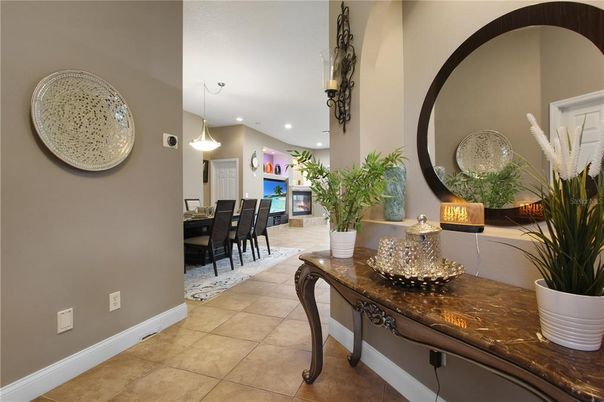 Dining room, Fireplace, Interior, Pendant Lights, Recessed Lighting