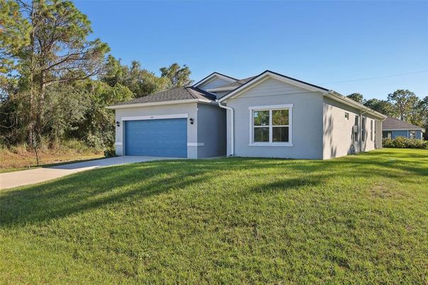 Attached, Backyard, Exterior, Facade, Ranch