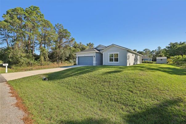 Backyard, Detached Garage, Exterior