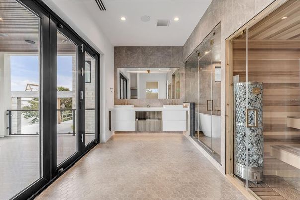 Bathroom, Interior, Recessed Lighting