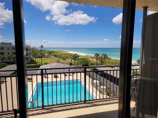 Water, Exterior, Pool, Other, Skyline