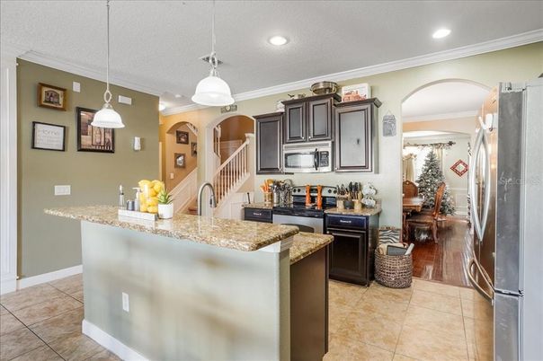 Interior, Kitchen, Pendant Lights, Recessed Lighting, Wood Texture Flooring