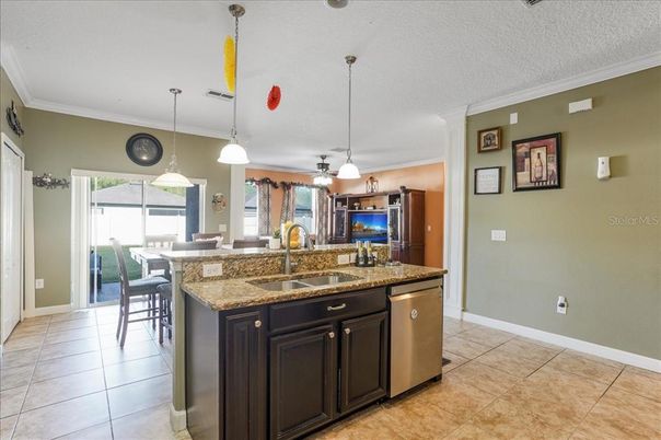 Dining room, Interior, Kitchen, Pendant Lights
