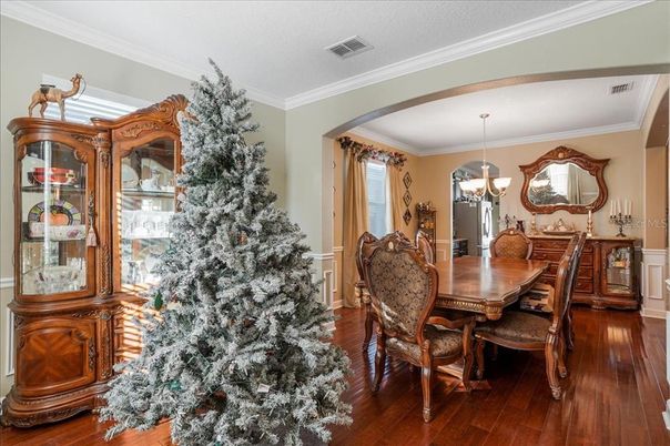 Chandelier, Dining room, Interior, Wood Texture Flooring