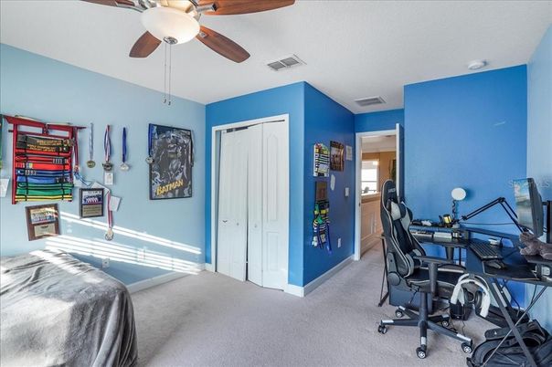 Home Office, Interior