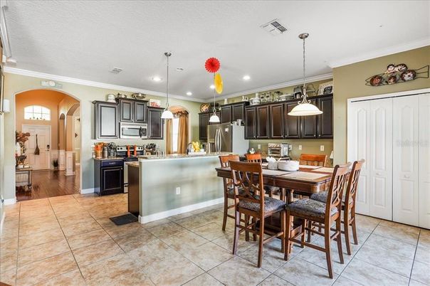 Dining room, Interior, Kitchen, Pendant Lights, Recessed Lighting, Wood Texture Flooring