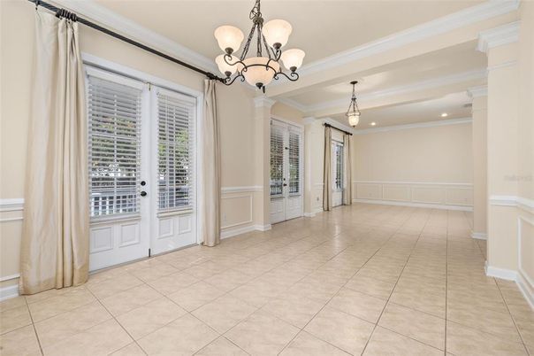 Chandelier, Empty room, Interior, Pendant Lights, Recessed Lighting