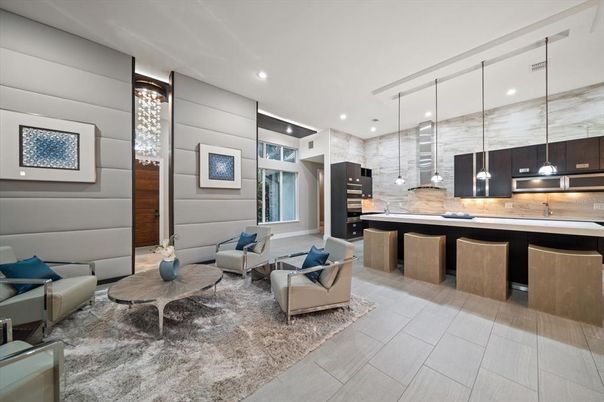 Interior, Kitchen, Living room, Pendant Lights, Recessed Lighting, Stainless Steel Appliances
