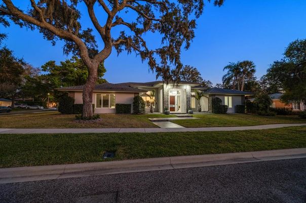 Backyard, Exterior, Facade, Ranch