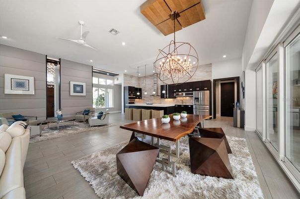 Chandelier, Dining room, Interior, Kitchen, Living room, Pendant Lights, Recessed Lighting, Stainless Steel Appliances