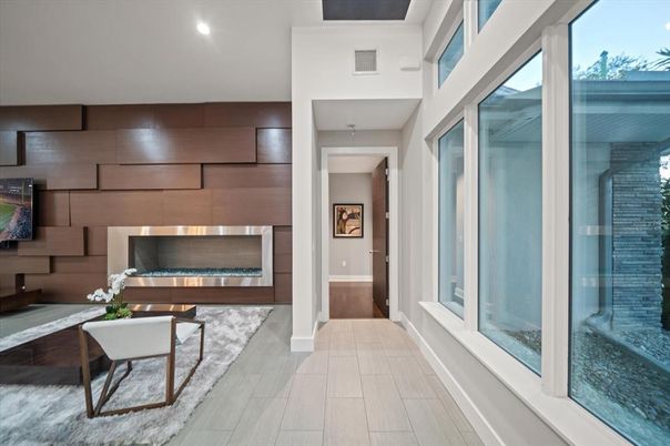 Interior, Recessed Lighting, Wood Texture Flooring