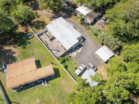 Exterior, Drone