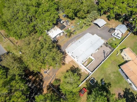 Exterior, Drone