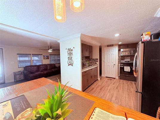 Interior, Kitchen, Living room, Recessed Lighting, Wood Texture Flooring