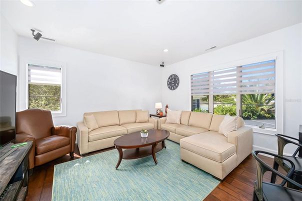 Interior, Living room, Recessed Lighting, Wood Texture Flooring