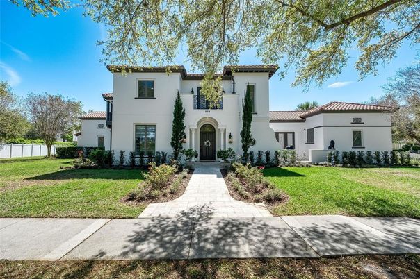 Backyard, Exterior, Facade, Spanish Mediterranean