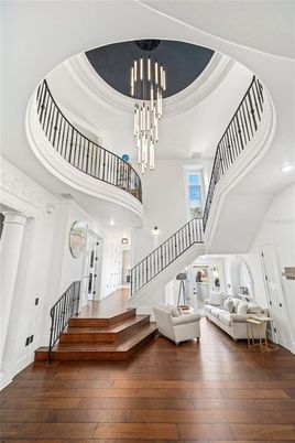 Interior, Pendant Lights, Recessed Lighting, Wood Texture Flooring