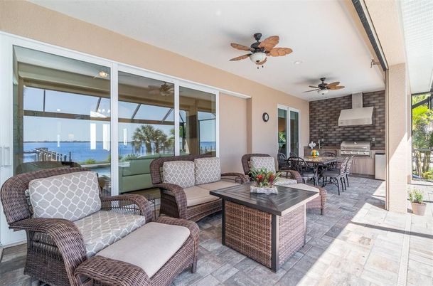 Dining room, Interior, Living room, Stone Walls, Sun Room, Water