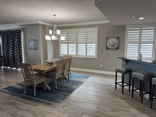 Chandelier, Dining room, Interior, Recessed Lighting, Wood Texture Flooring