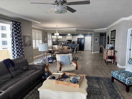 Dining room, Interior, Kitchen, Living room, Pendant Lights, Recessed Lighting, Stainless Steel Appliances, Wood Texture Flooring