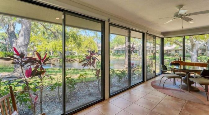 Dining room, Interior, Sun Room